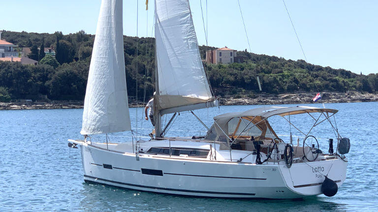 Dufour 382 GL Lotta