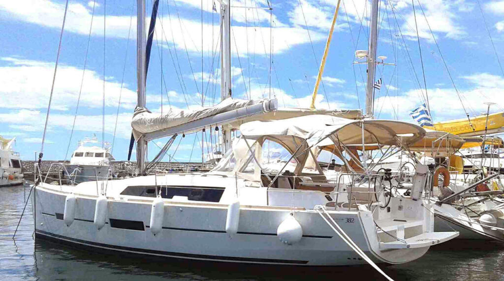 Dufour 382 GL Morning Star