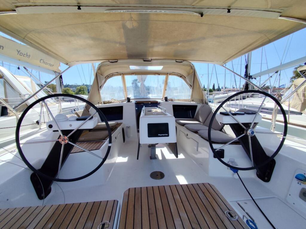 Dufour 390 GL COILA