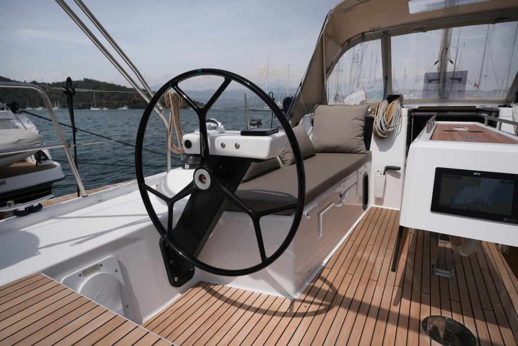 Dufour 390 Paris
