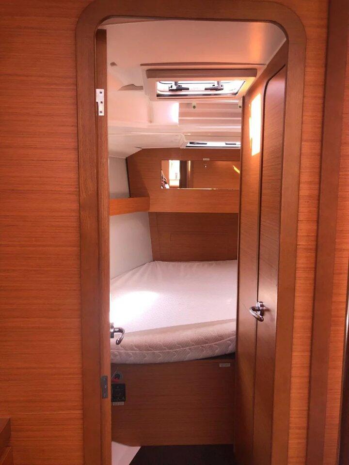 Dufour 390 Arya