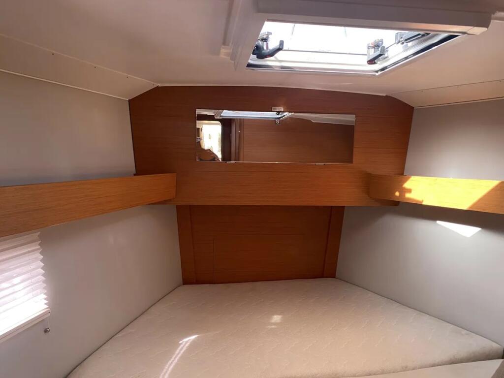 Dufour 390 Arya