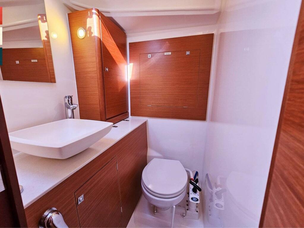 Dufour 390 Arya
