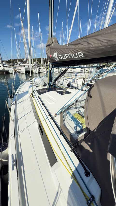 Dufour 41 Performance Nine to five