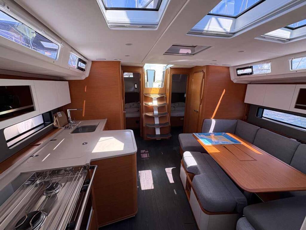 Dufour 41 Jagoda