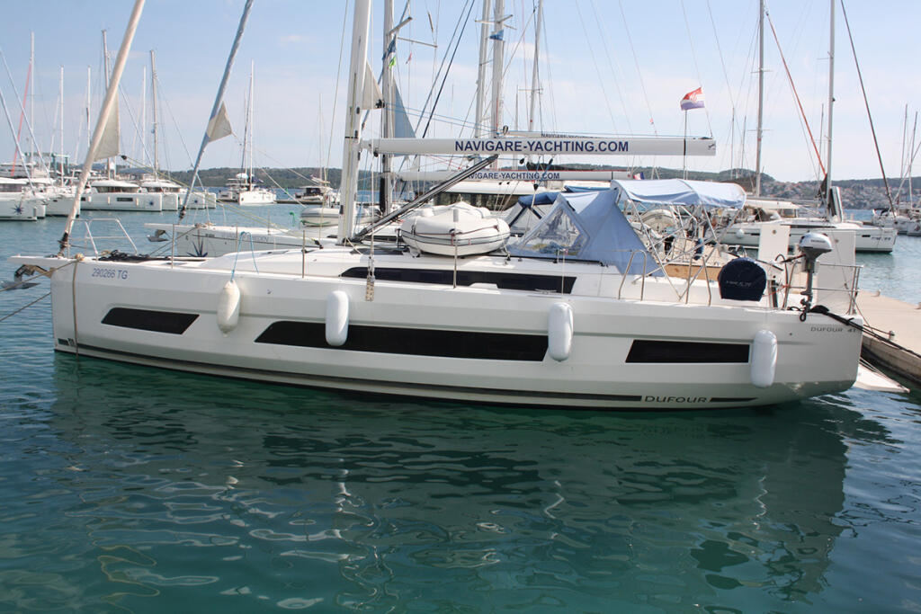 Dufour 41 Curiosity 
