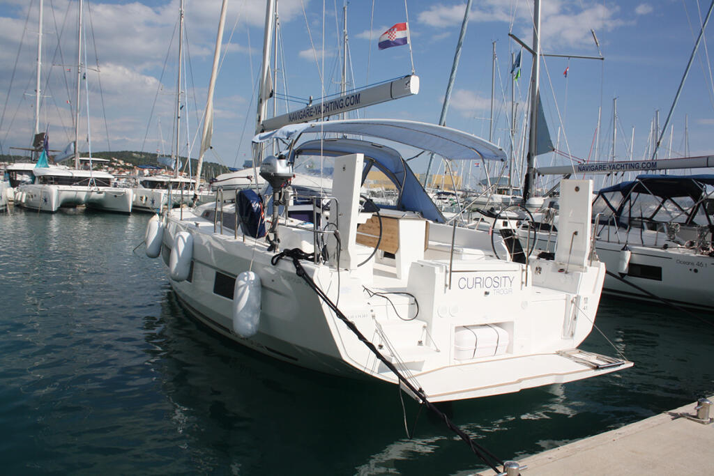 Dufour 41 Curiosity 