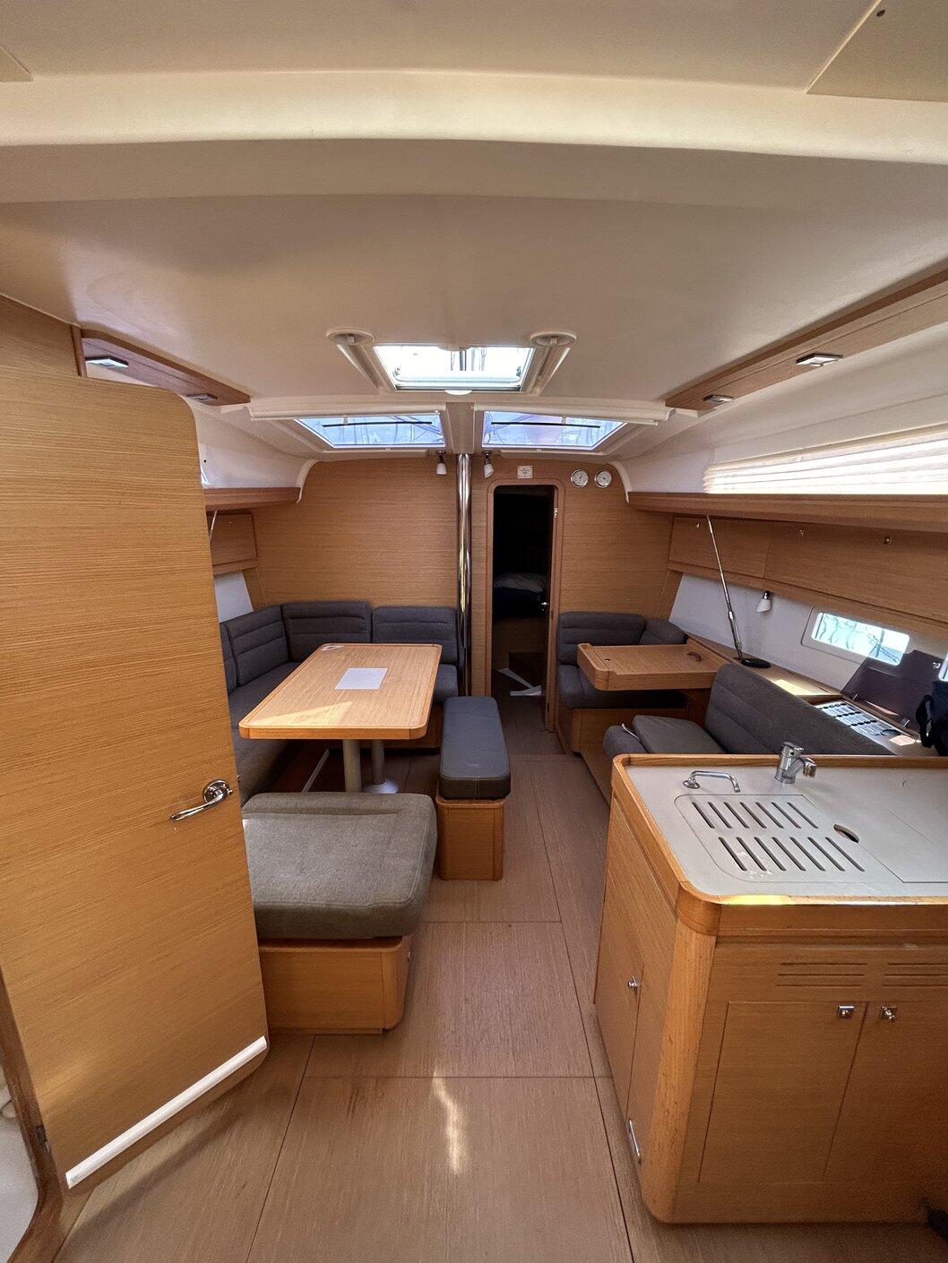 Dufour 412 GL Artemis