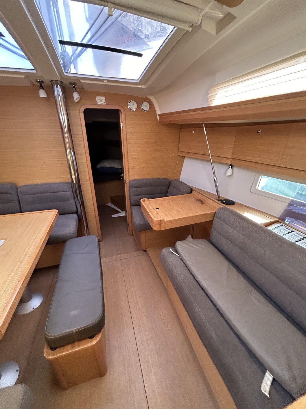 Dufour 412 GL Artemis