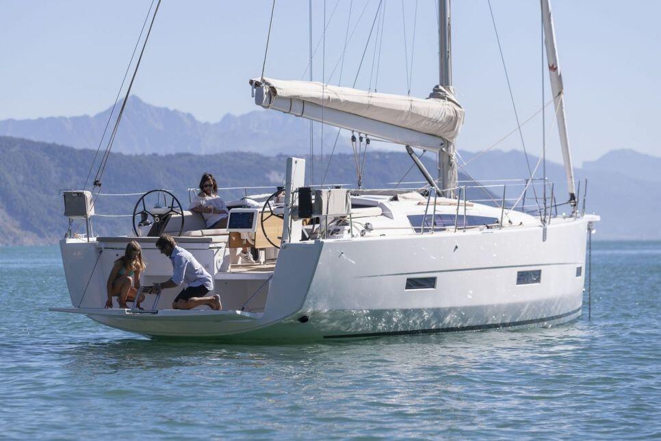 Dufour 430 GL SUNNY MANGO 