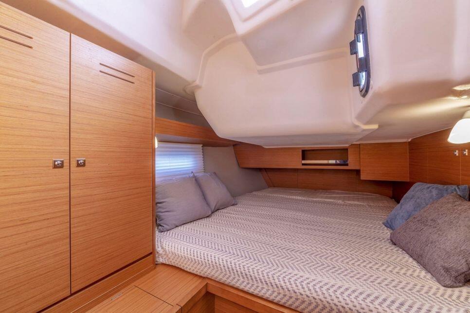 Dufour 430 GL SUNNY MANGO 