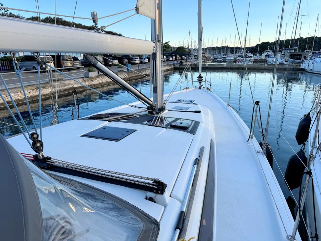 Dufour 430 GL Levan