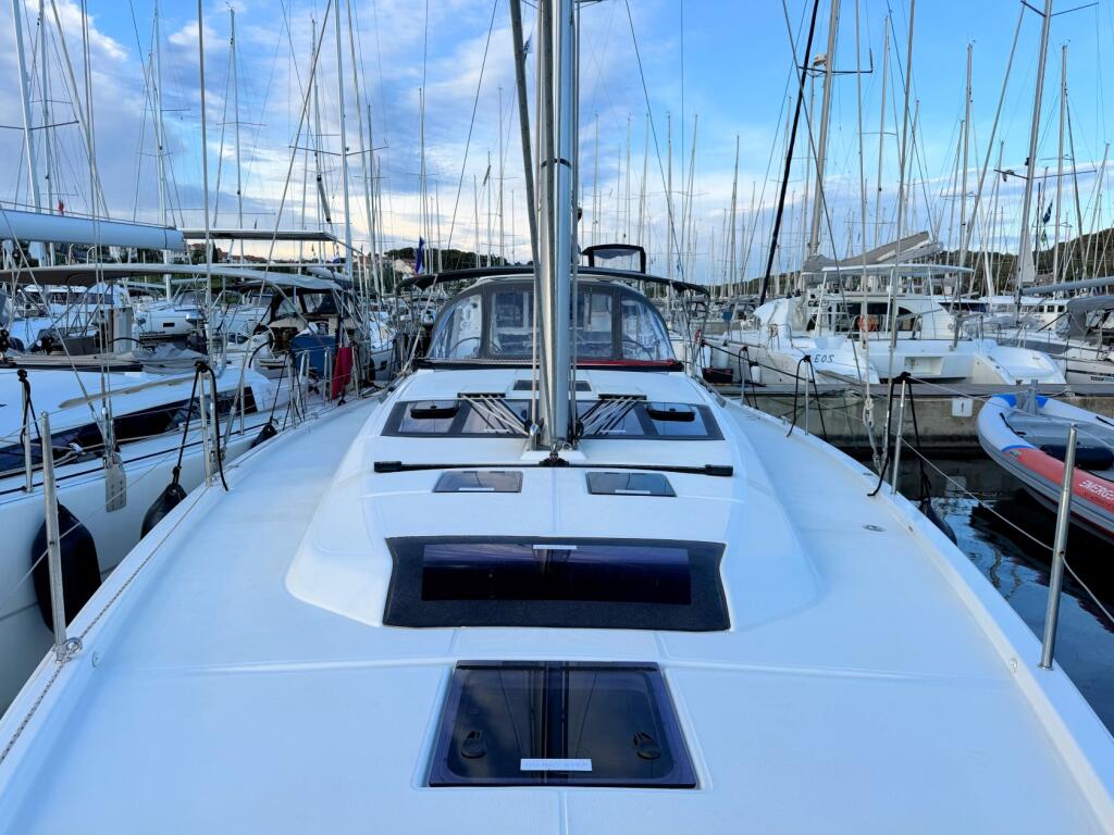 Dufour 430 GL Levan