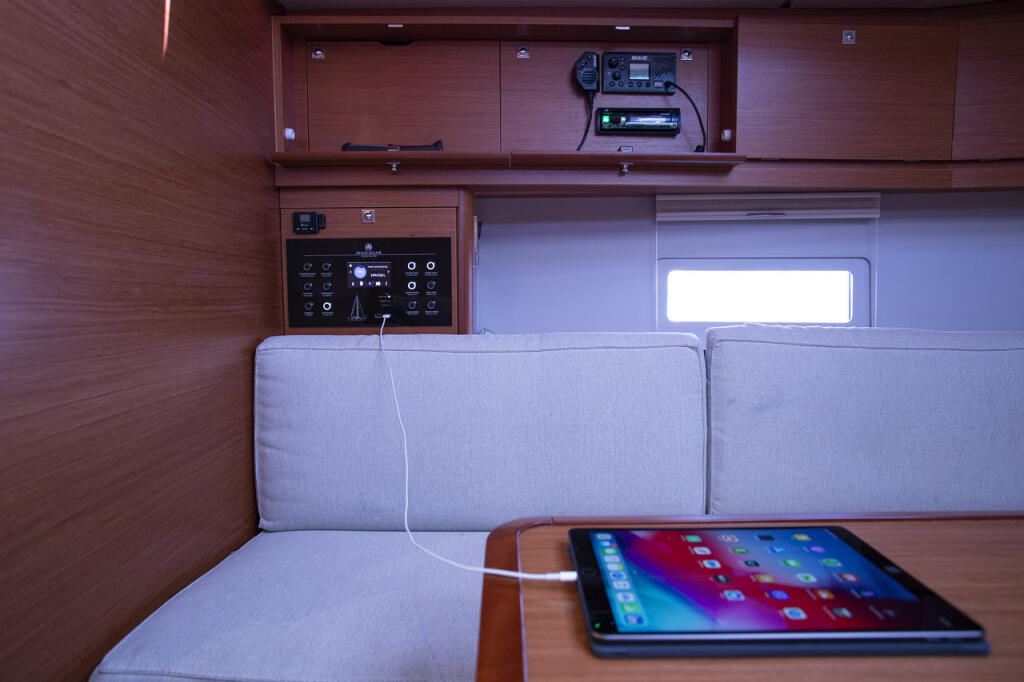 Dufour 430 GL Lana V