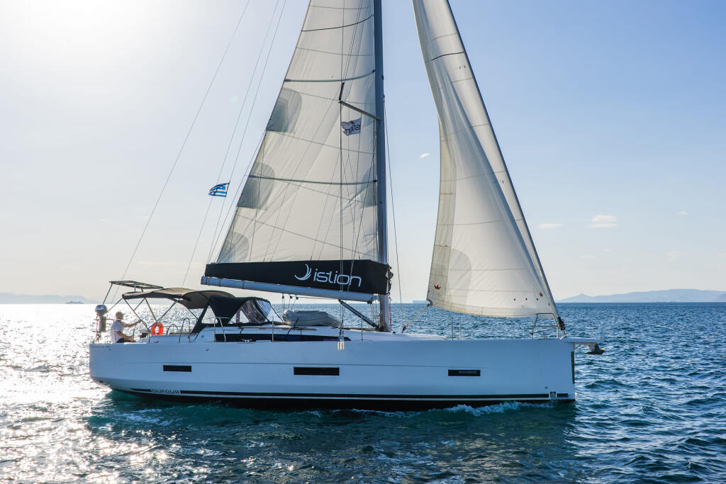 Dufour 430 First Love