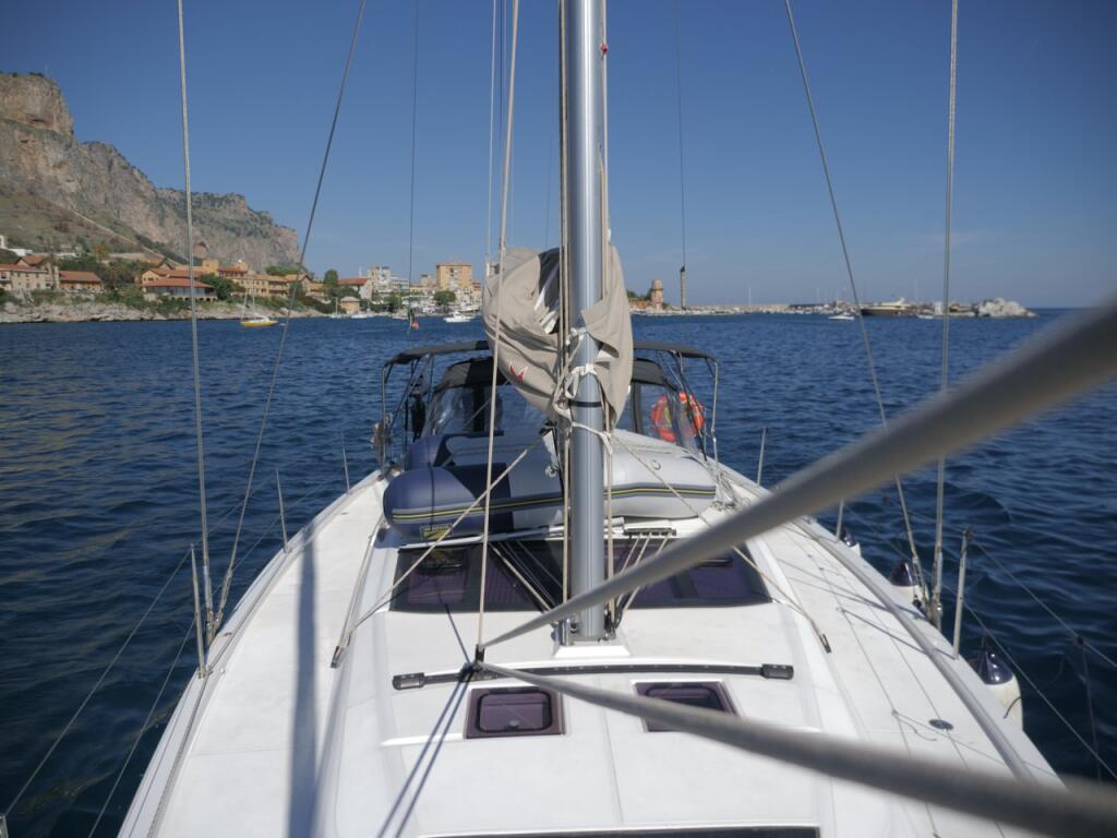 Dufour 430 Bloody Mary