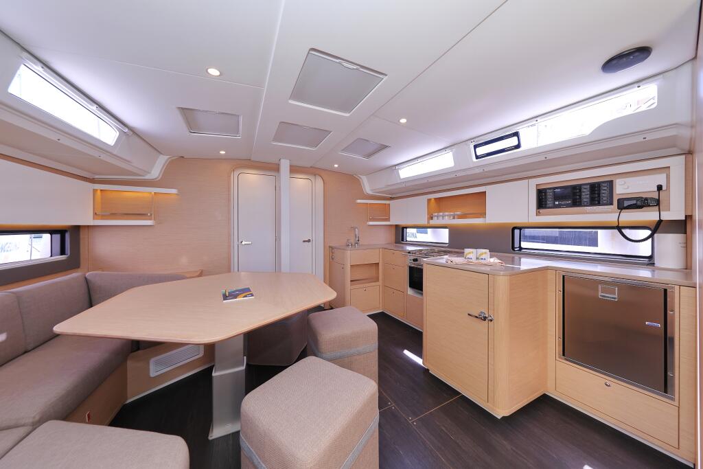 Dufour 44 Blues
