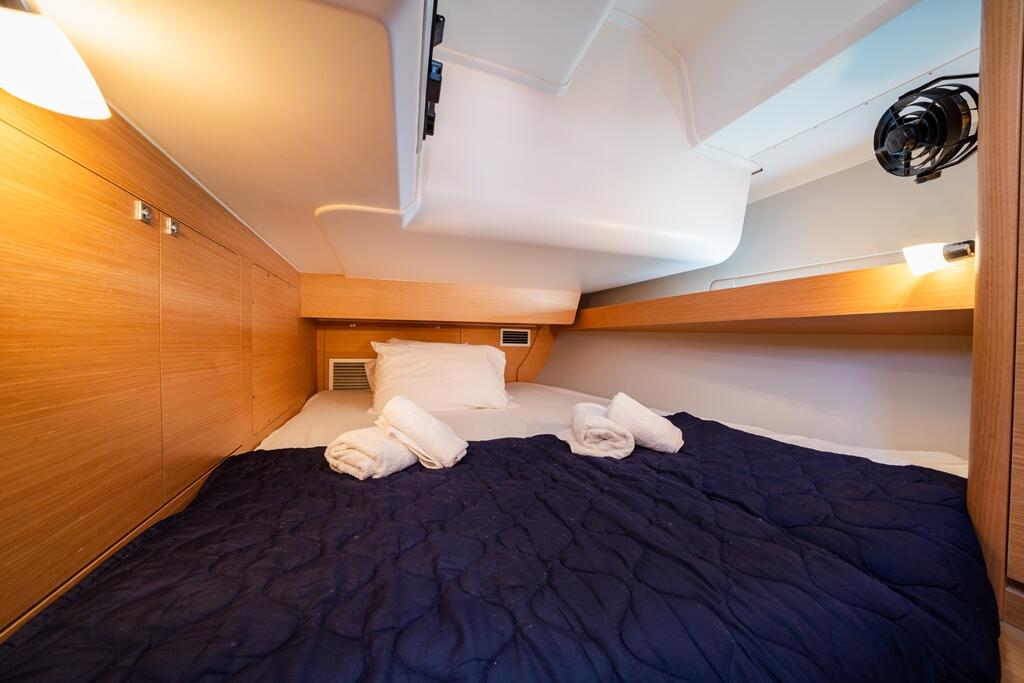 Dufour 460 GL Dioni