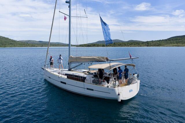 Dufour 460 GL Athi