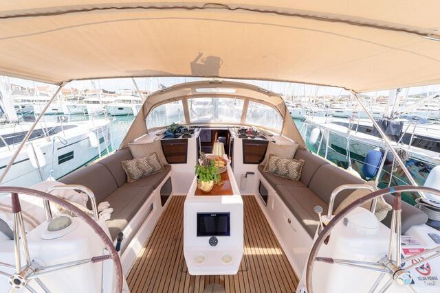 Dufour 460 GL Athi