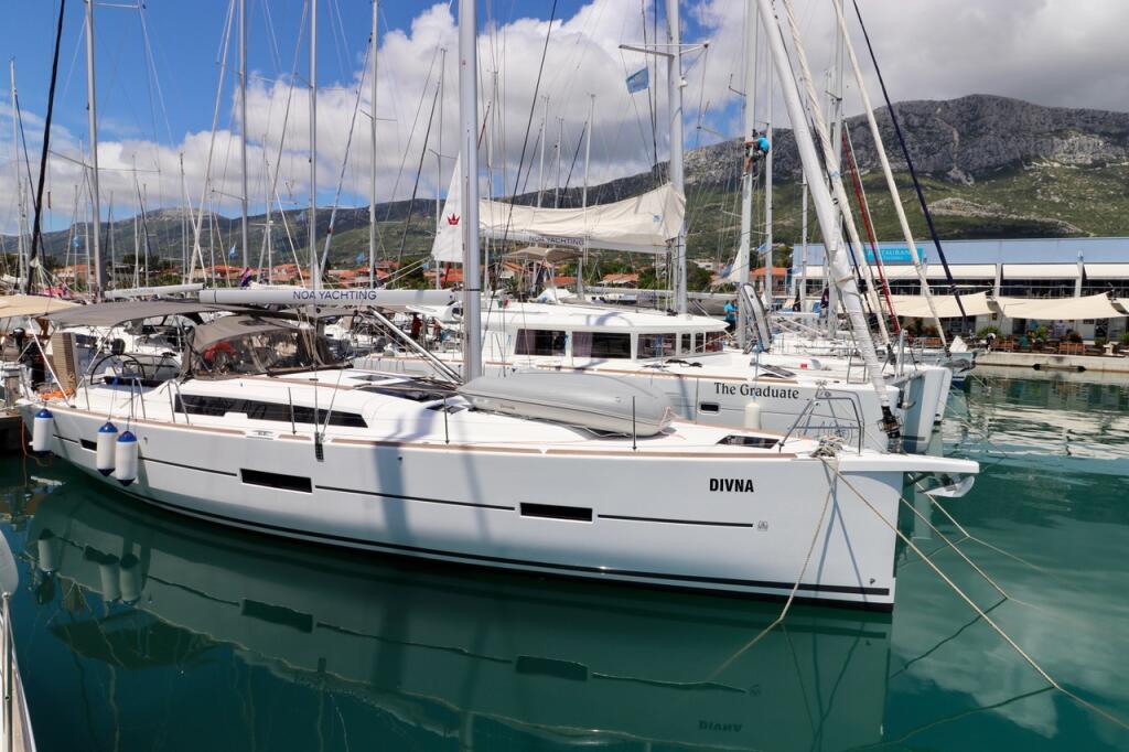 Dufour 460 GL Divna
