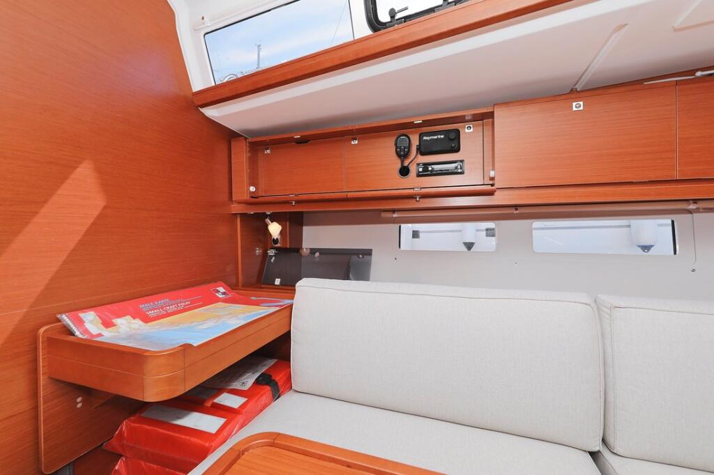 Dufour 460 GL SunnyLife