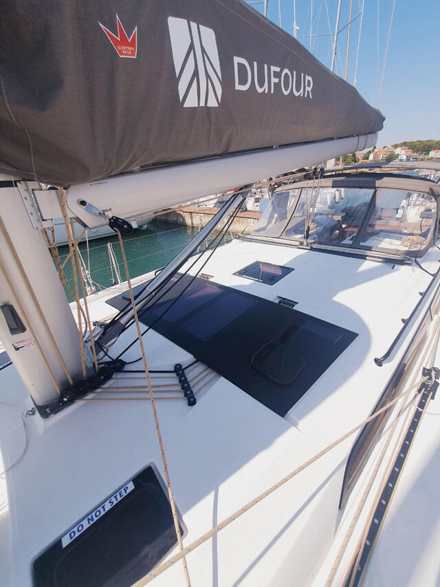 Dufour 470 Sombra del Viento