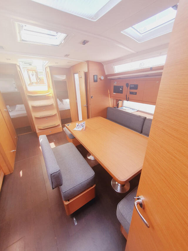 Dufour 470 Sombra del Viento