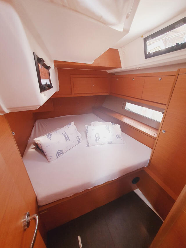 Dufour 470 Sombra del Viento