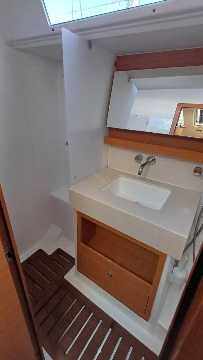 Dufour 470 KYBALION