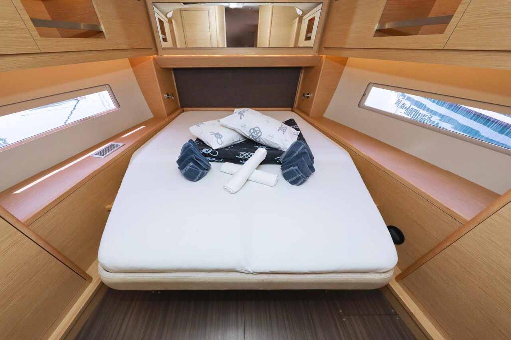 Dufour 470 Spirit