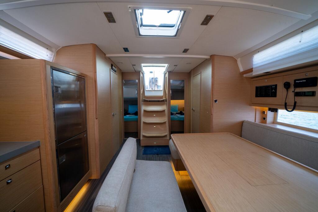 Dufour 470 Pontika