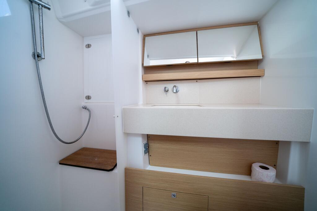 Dufour 470 Pontika