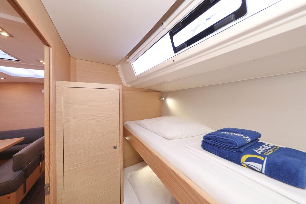 Dufour 470 Polar Flow