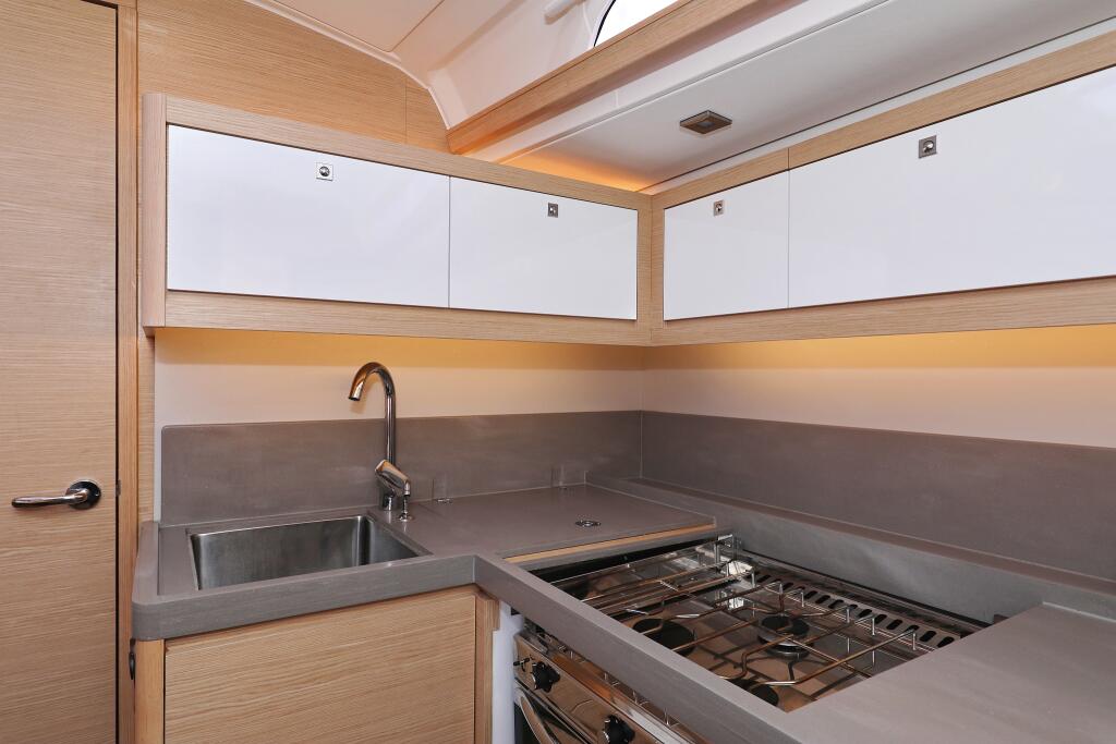 Dufour 470 Odyssey