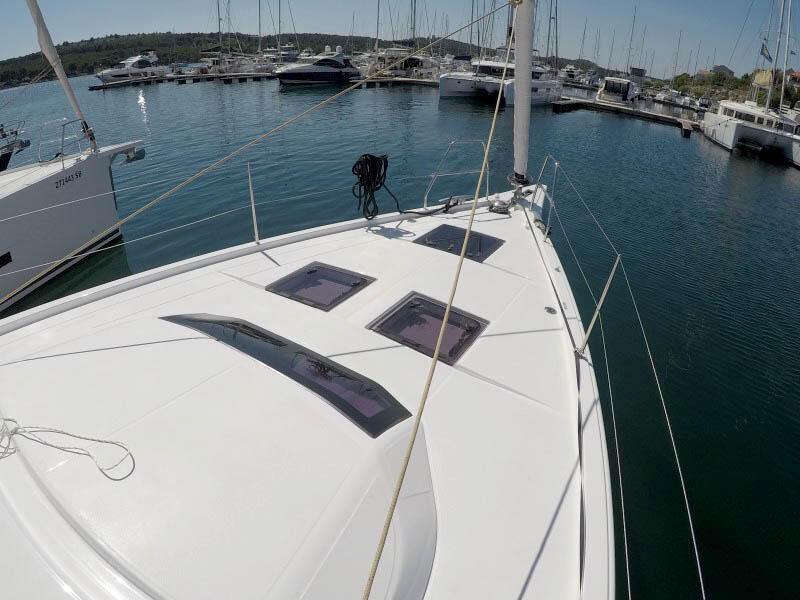 Dufour 470 Avanti