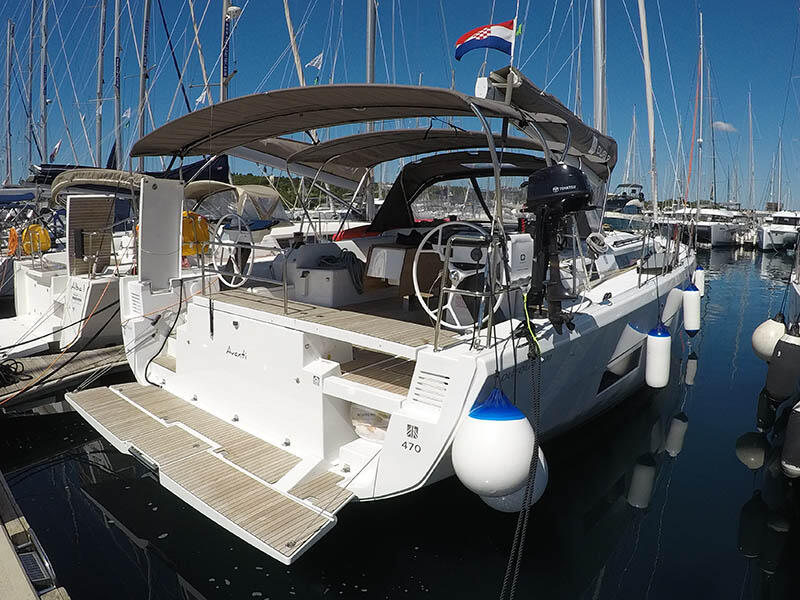Dufour 470 Adelante