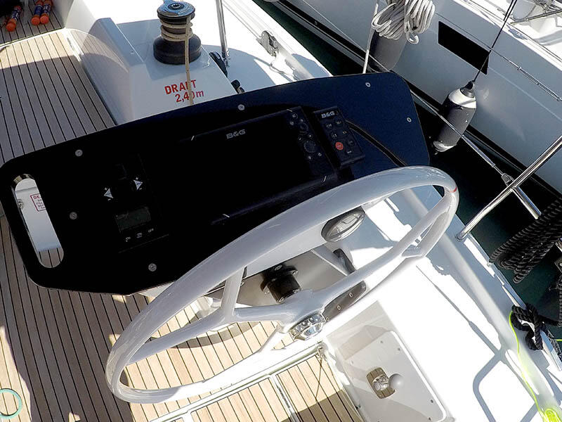 Dufour 470 Adelante