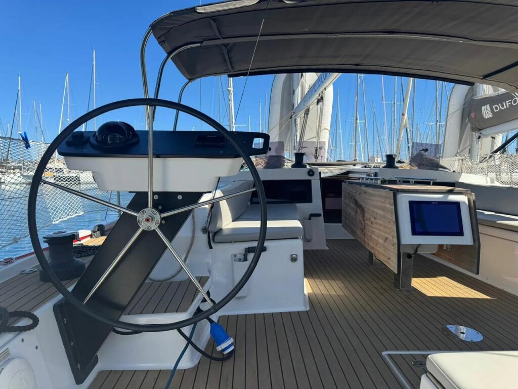 Dufour 470 Scruscio du Mari
