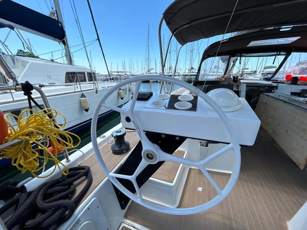 Dufour 470 Emma