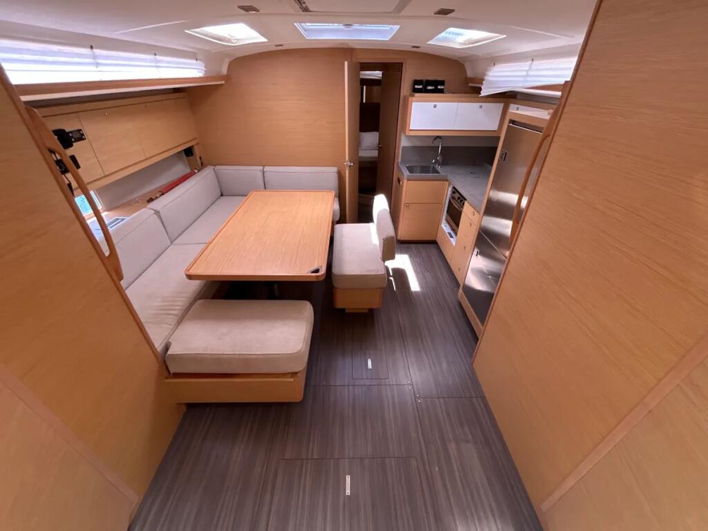 Dufour 470 Emma