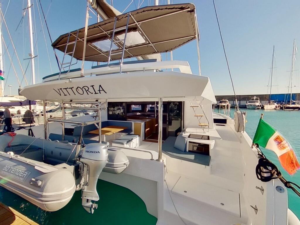 Dufour 48 Catamaran Vittoria
