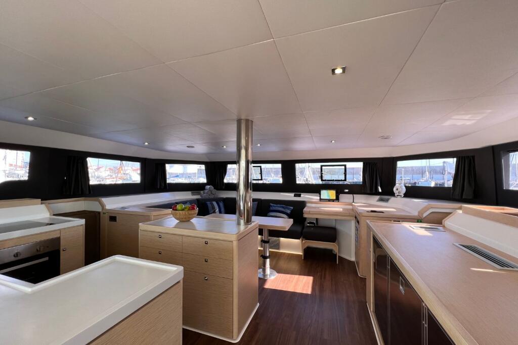 Dufour 48 Catamaran Stella