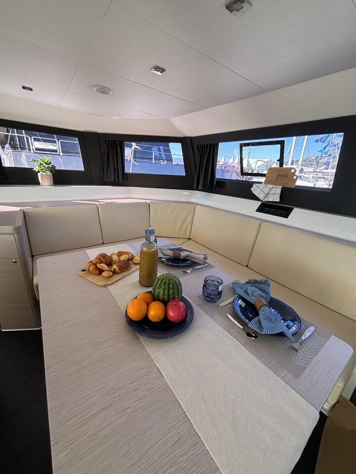 Dufour 48 Catamaran Siente El Mar