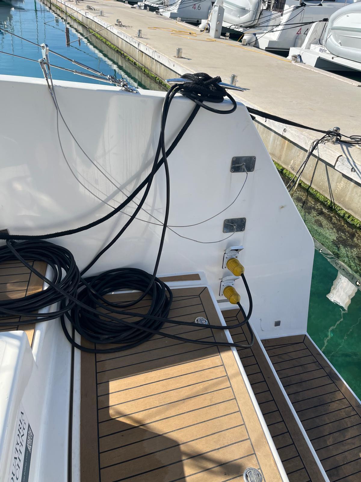 Dufour 48 Catamaran Dreamland