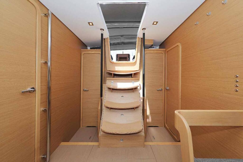 Dufour 520 GL Luna 77