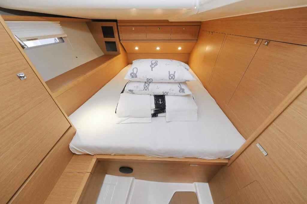Dufour 520 GL Luna 77