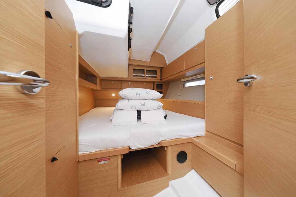 Dufour 520 GL Luna 77