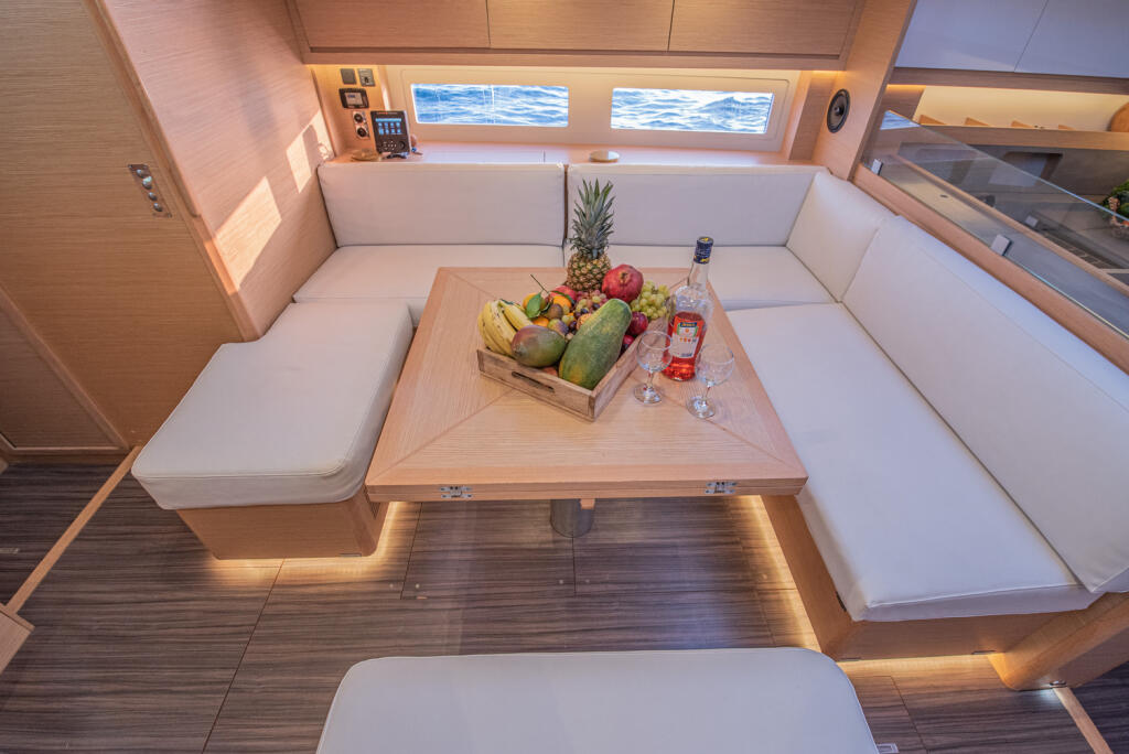 Dufour 530 Anema