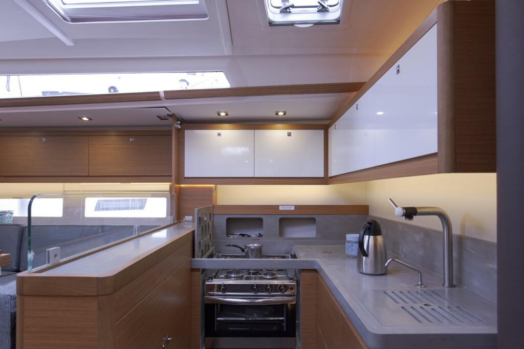 Dufour 530 Astrid